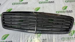 НЕТ В НАЛИЧИИ Решетка радиатора Mercedes C-Class (W203) 2000-2008 