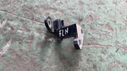 Петля передней левой двери нижняя Lexus GS (III) 2004-2011