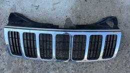 Решетка радиатора Jeep Grand Cherokee (WK) 2004-2010