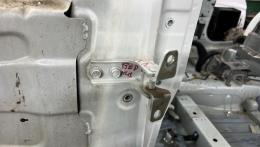 Петля передней левой двери верхняя Mitsubishi ASX (I) 2010>