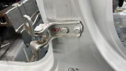Петля задней правой двери нижняя Mitsubishi ASX (I) 2010>