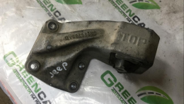 Опора двигателя левая Jeep Grand Cherokee (WK) 2004-2010