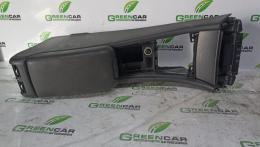 Консоль (Подлокотник) Mercedes C-Class (W203) 2000-2008