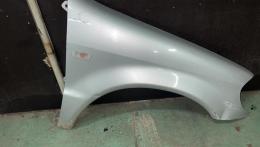 Крыло переднее правое Mercedes M-Class (W163) 1997-2005