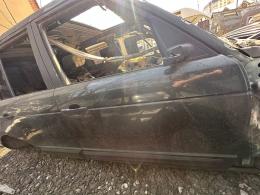 Дверь передняя правая Land Rover Range Rover (III) 2002-2012