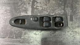 Блок управления стеклоподъемниками Mitsubishi Carisma (I) 1995-2003