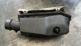 Корпус воздушного фильтра Mercedes C-Class (W203) 2000-2008  