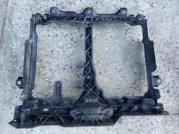 Панель передняя (Телевизор) Nissan Elgrand (E51) 2002-2010