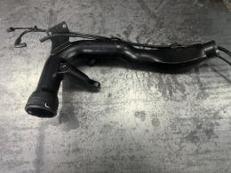 Патрубок интеркулера Volkswagen Passat (B5+) 2000-2005