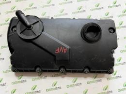 Крышка клапанная Volkswagen Passat (B5+) 2000-2005