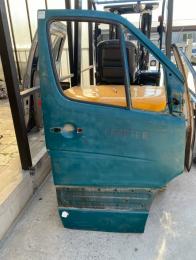 Дверь передняя правая Volkswagen Crafter 2006-2016