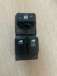 Блок управления стеклоподъемниками  HyundaiStarex H1/Grand Starex 2007>
