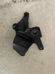  Кронштейн крепления ТНВД Ford Transit/Tourneo Connect (I) 2002-2013