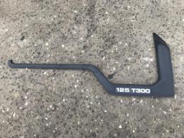 Молдинг передней правой двери Ford Transit 2000-2006 